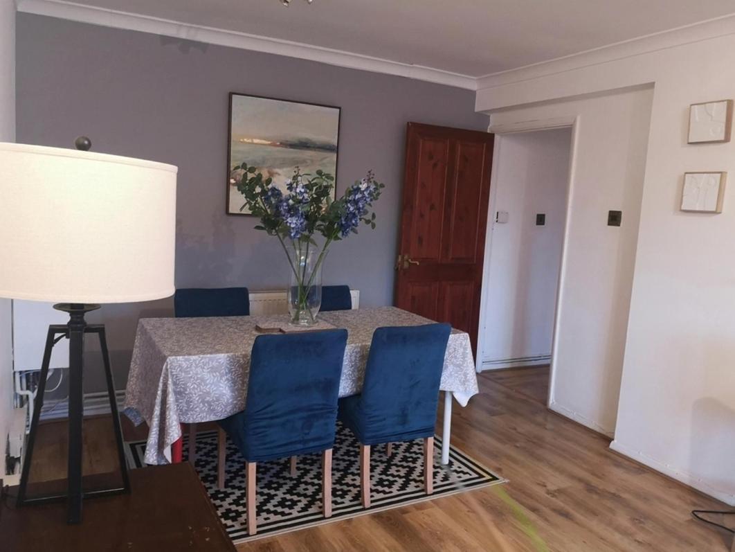2 Bed Flat, Bounds Green, Piccadilly Line, London N11 Esterno foto